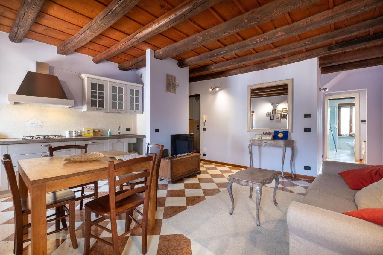 Casa Perotti Lägenhet Verona Exteriör bild