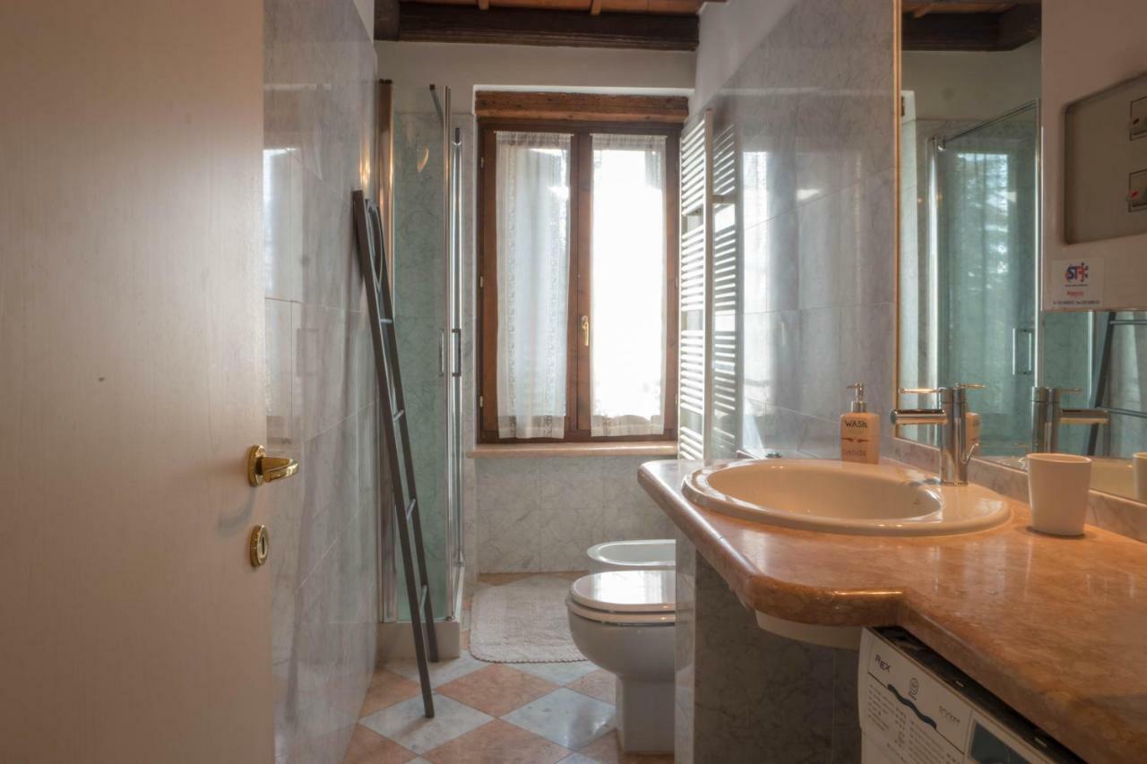 Casa Perotti Lägenhet Verona Exteriör bild